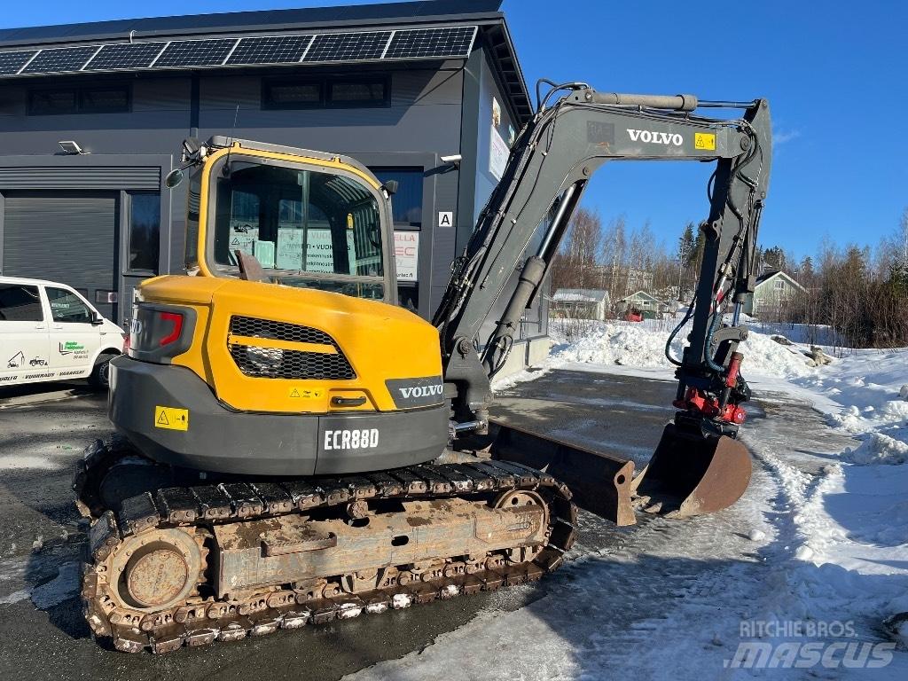 Volvo ECR 88 D Midi rýpadlá 7 t - 12 t