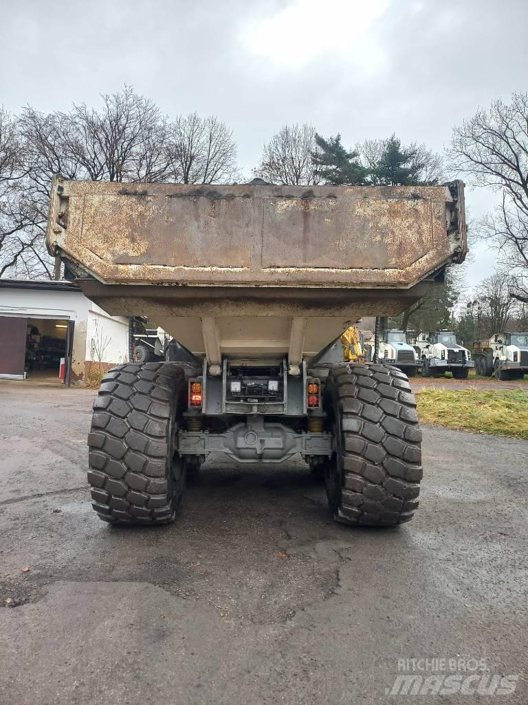 Terex TA 300 Kĺbové nákladné autá