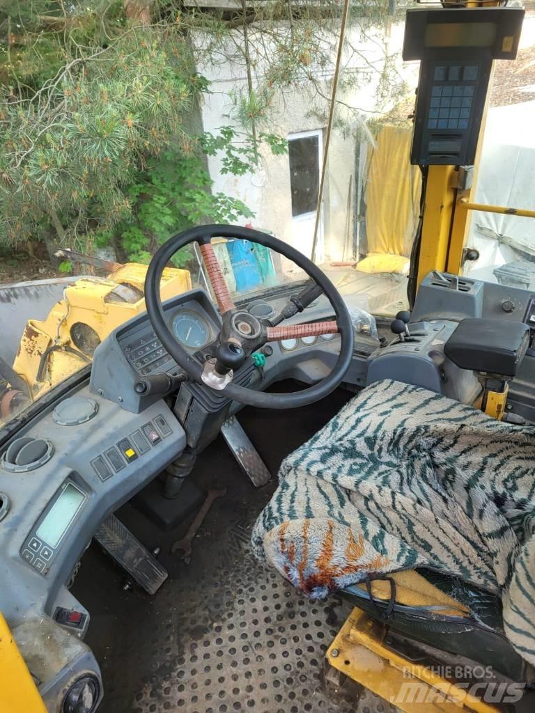 Volvo BM L 150 Kolesové nakladače