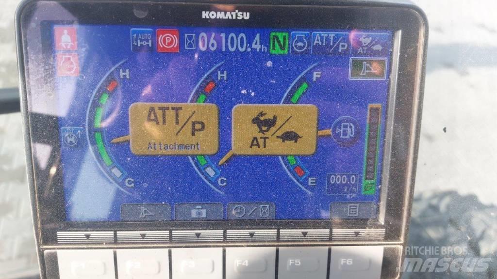 Komatsu PW 148-10 Kolesové rýpadlá