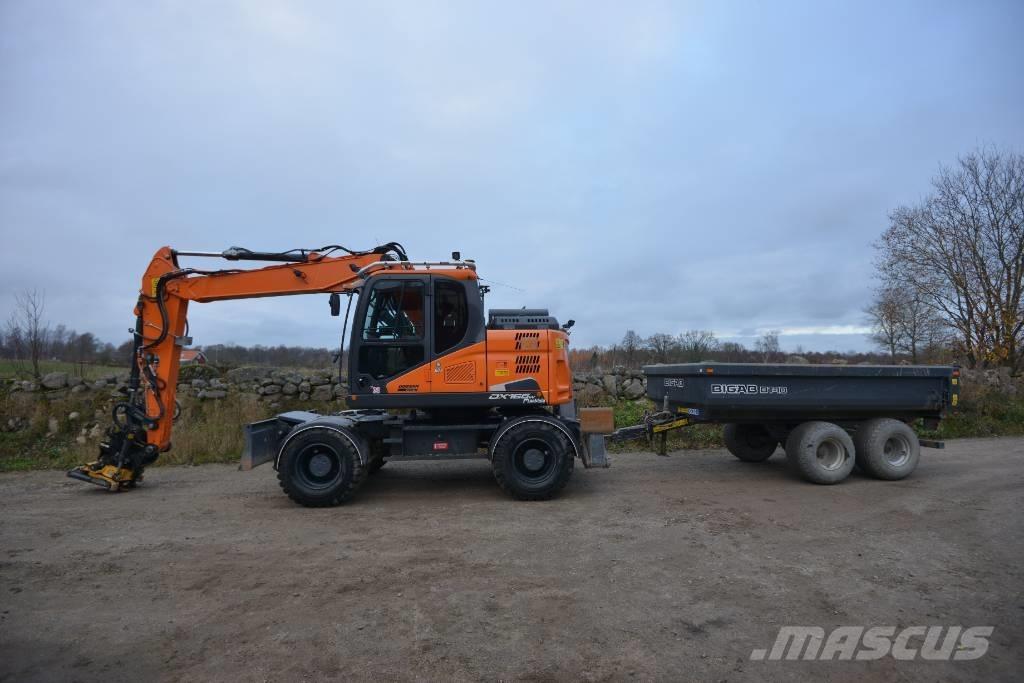 Doosan DX 165 W-5 Kolesové rýpadlá