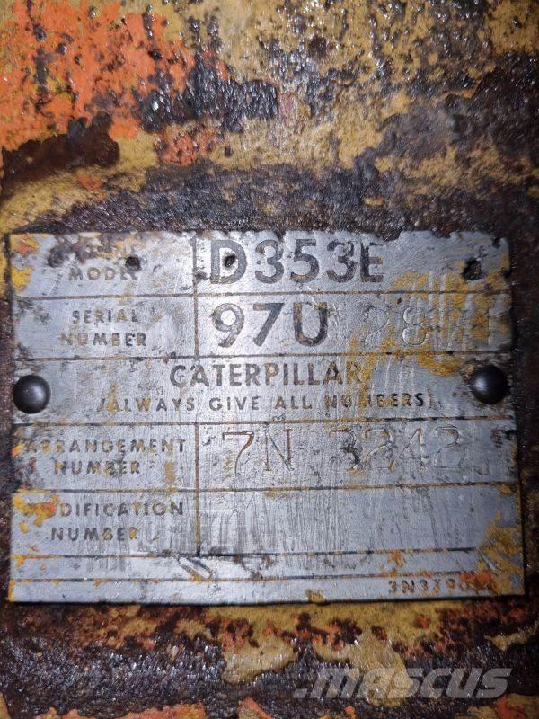 CAT D353E Motory