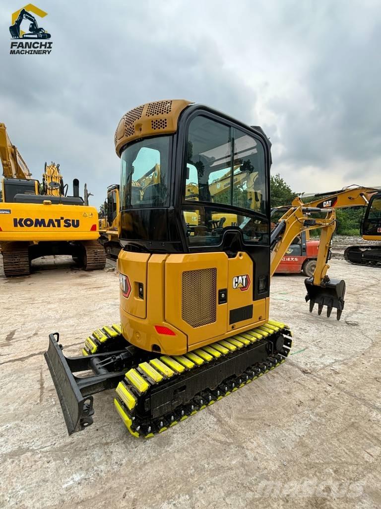 CAT 302 Mini rýpadlá < 7t