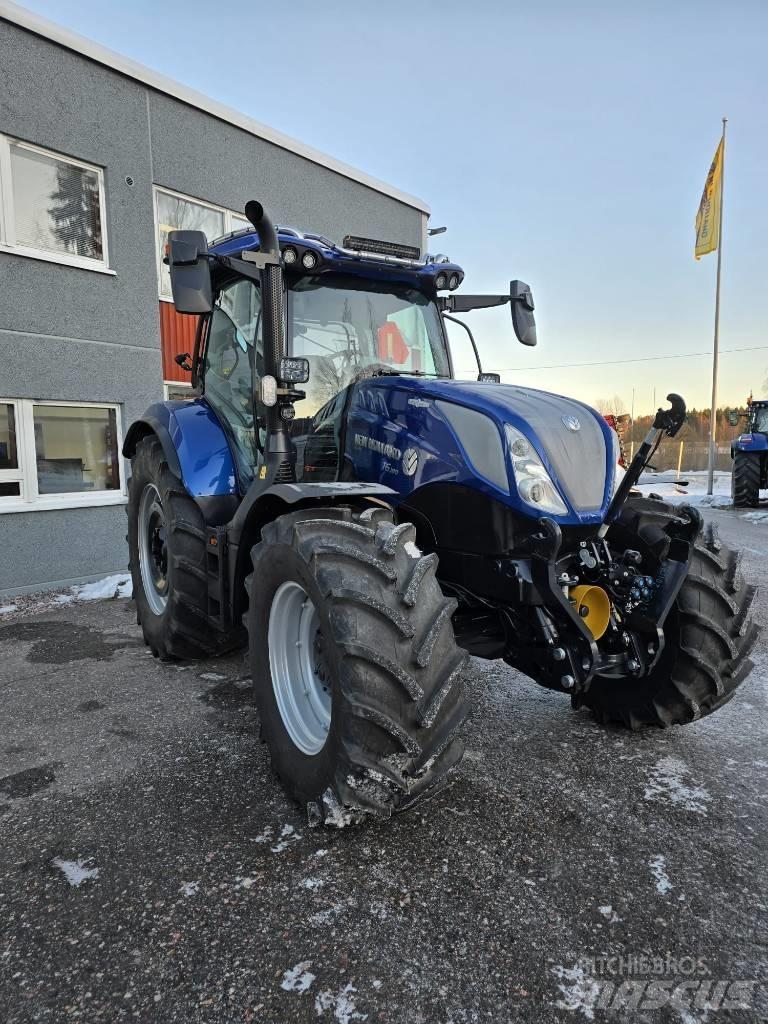 New Holland T 6.180 Traktory