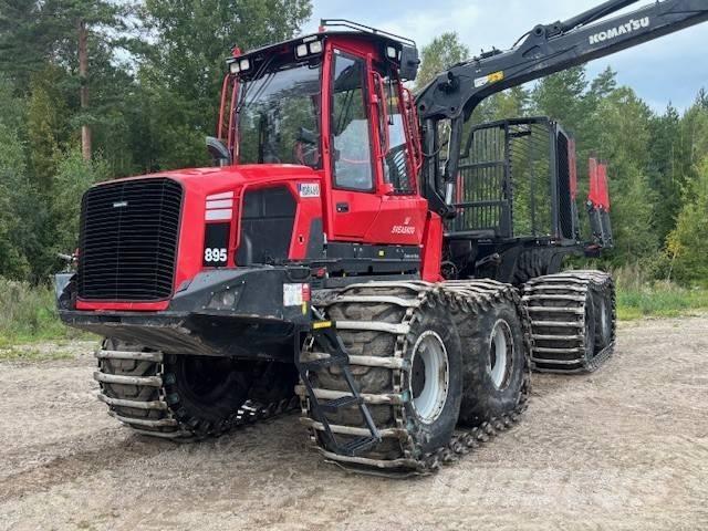 Komatsu 895 Lesné traktory
