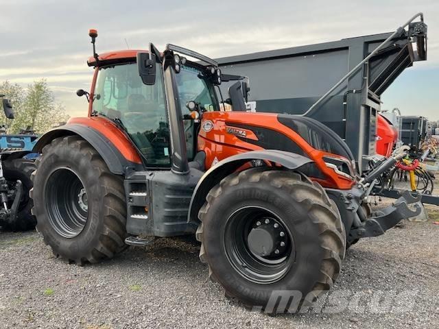 Valtra T 175 V Traktory