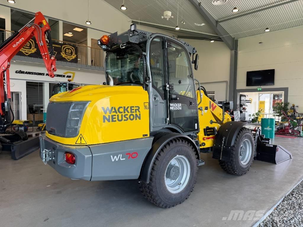 Wacker Neuson WL 70 Kolesové nakladače