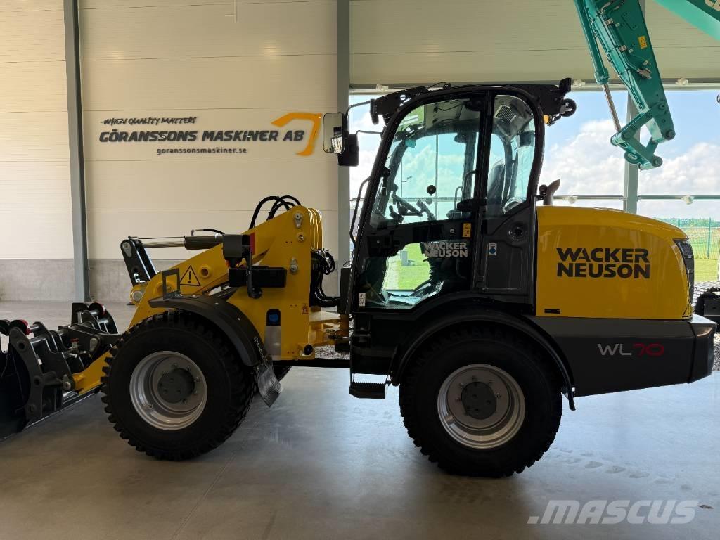 Wacker Neuson WL 70 Kolesové nakladače