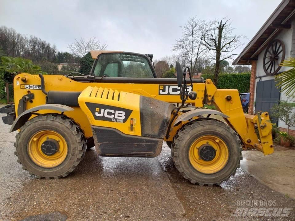 JCB 535-95 Teleskopické manipulátory