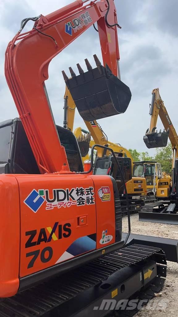 Hitachi ZX 70 Mini rýpadlá < 7t