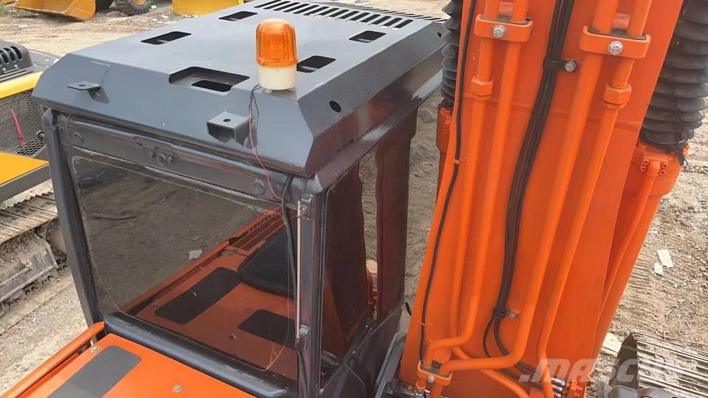 Hitachi ZX 70 Mini rýpadlá < 7t