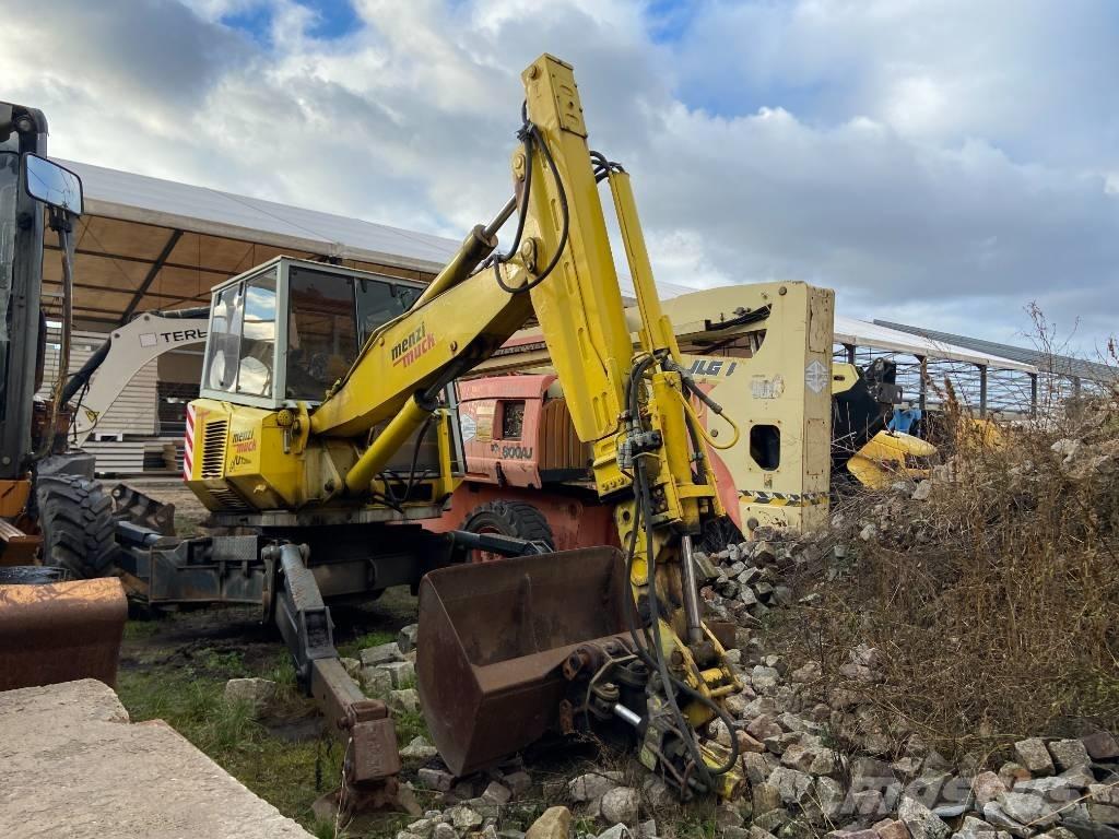 Menzi Muck 6000 T Špeciálne bagre