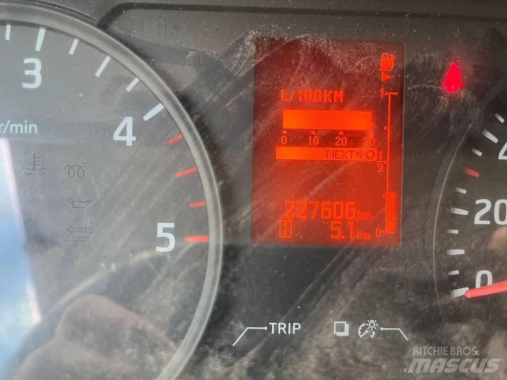 Nissan Cabstar E Kombinované/Čerpacie cisterny