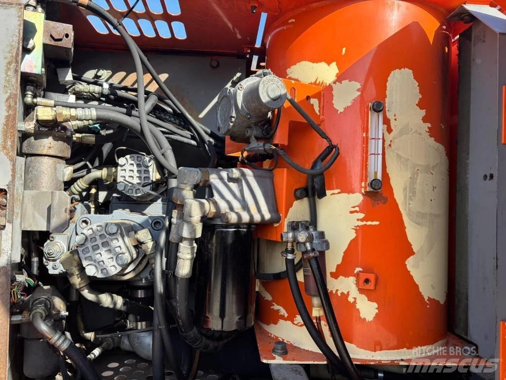 Hitachi ZX 130 W Kolesové rýpadlá