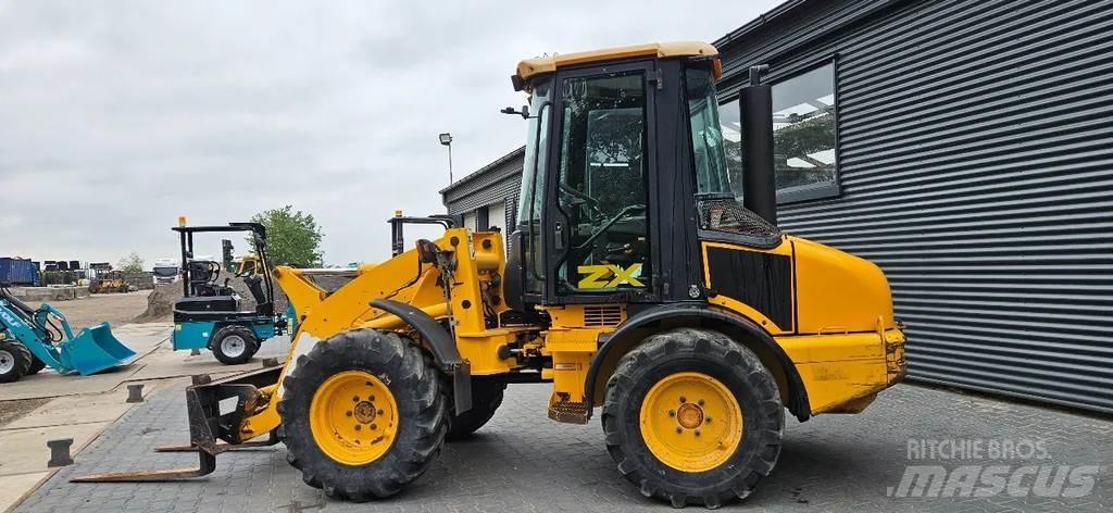 JCB ZX 409 Kolesové nakladače