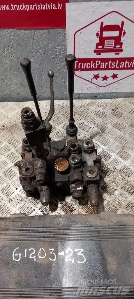 Scania 93 divider Hydraulika