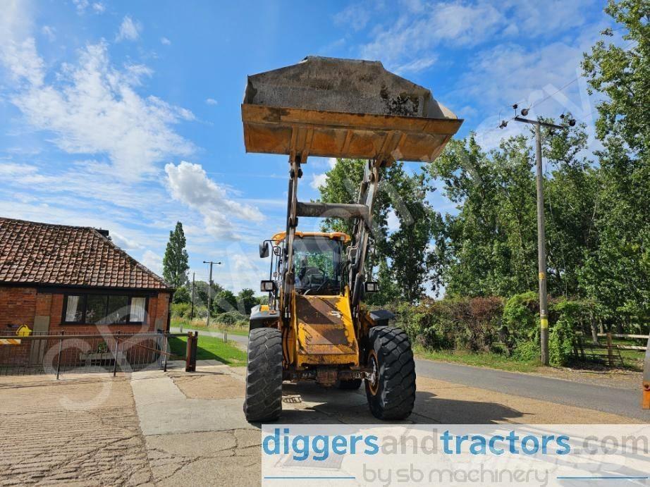 JCB 426 Kolesové nakladače