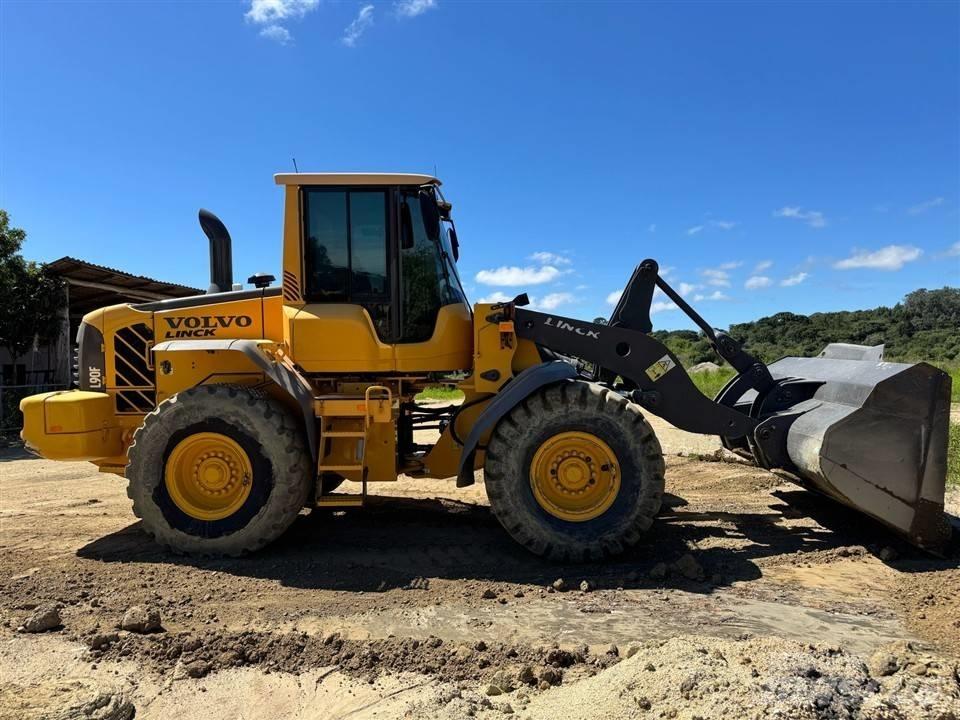 Volvo L 90 F Kolesové nakladače