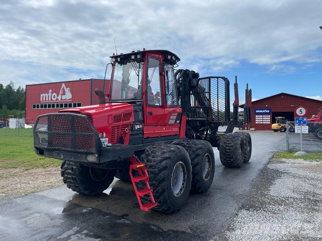 Komatsu 895 Lesné traktory
