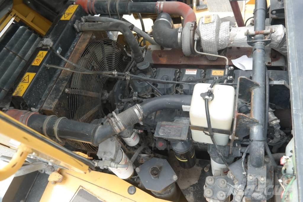 Komatsu HM300-1 Kĺbové nákladné autá
