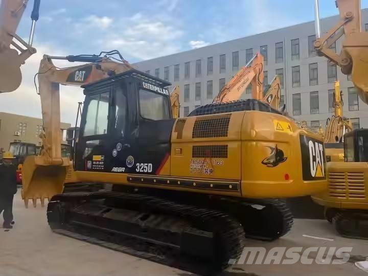 CAT 325 D Pásové rýpadlá