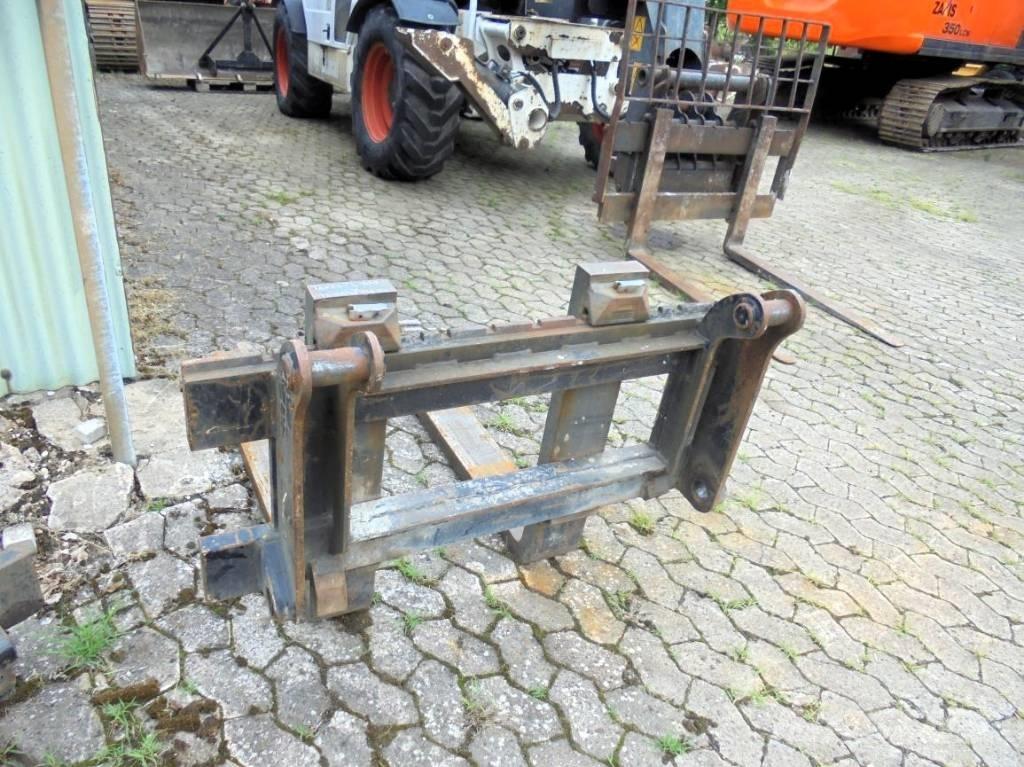 Terex TL 100 Kolesové nakladače