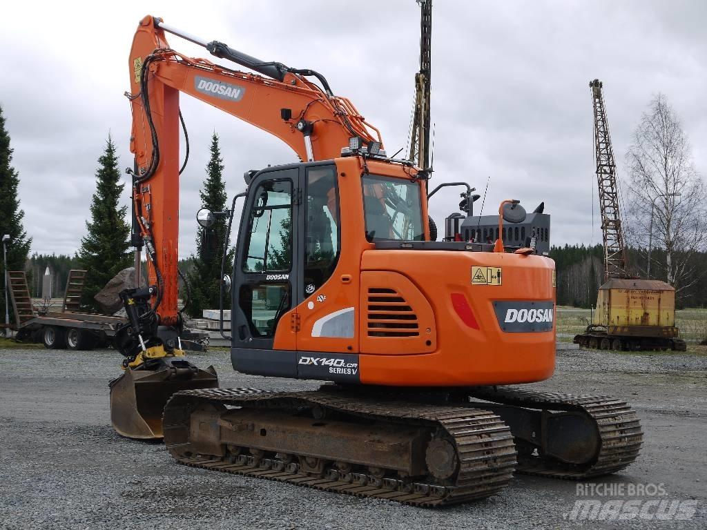 Doosan DX 140 LCR-5 Pásové rýpadlá