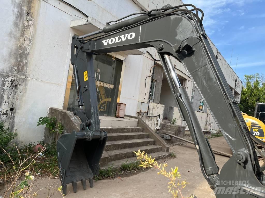 Volvo EC 60 Pásové rýpadlá