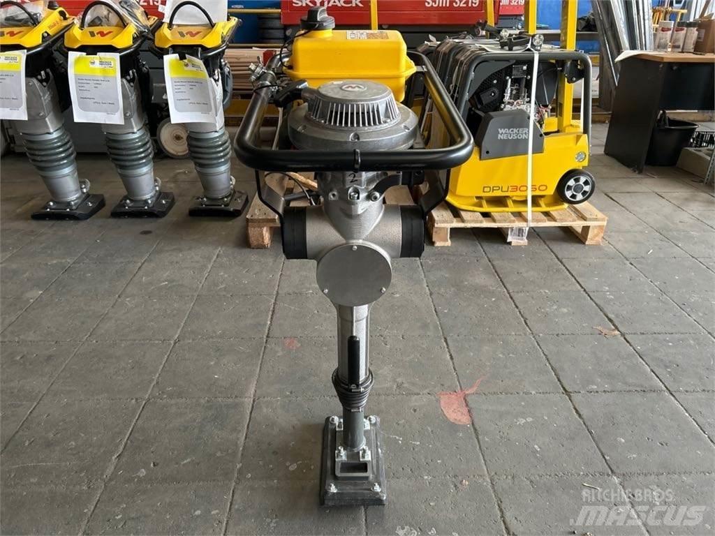 Wacker Neuson BS30 Vibračné zhutňovače