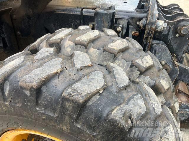 JCB JS 175 W Kolesové rýpadlá