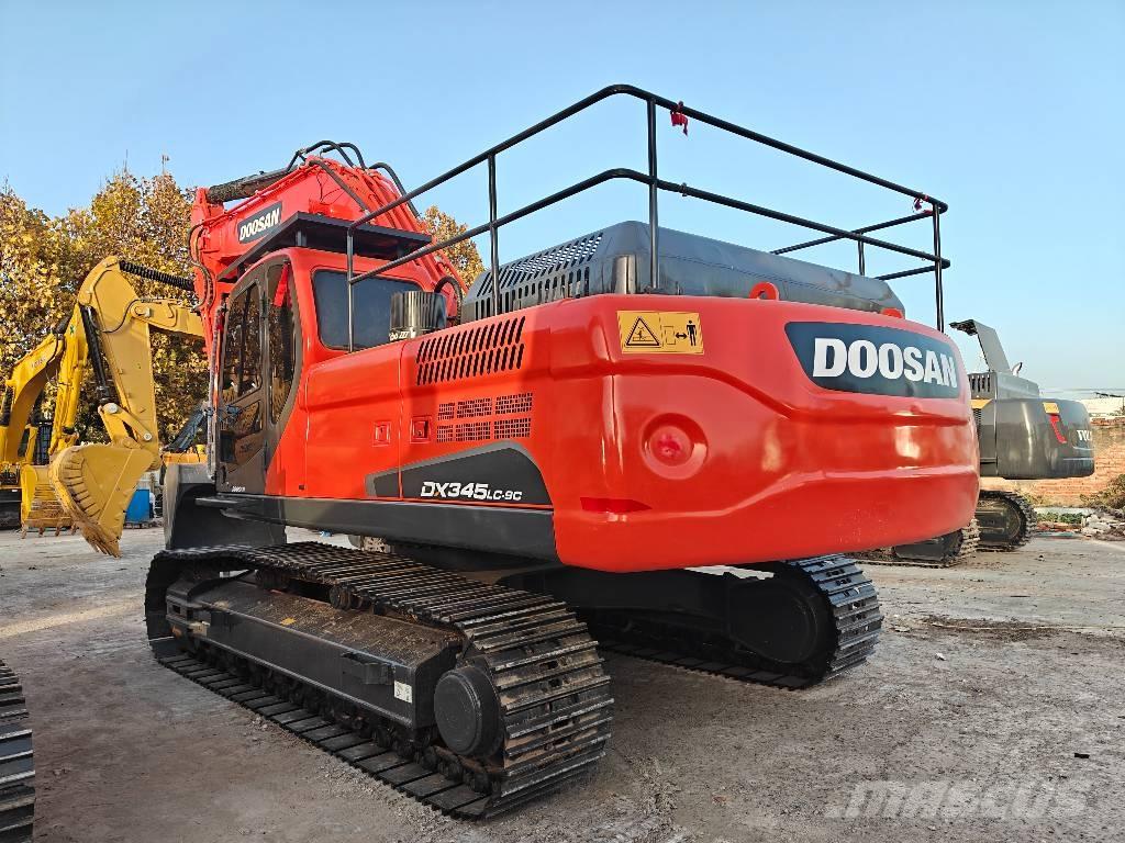 Doosan DX 345LC-9C Pásové rýpadlá