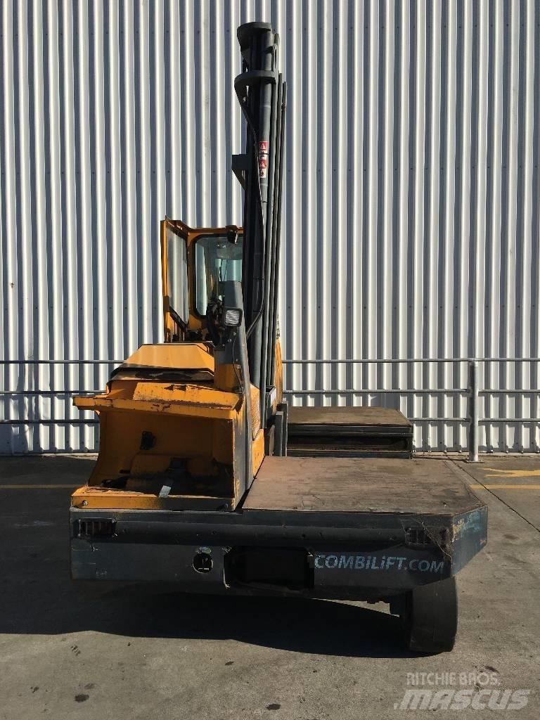 Combilift C5000SL Bočný vysokozdvižný vozík