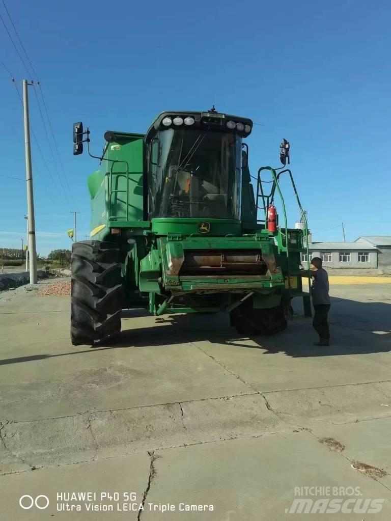 John Deere 9770 STS Kombinované zberacie stroje