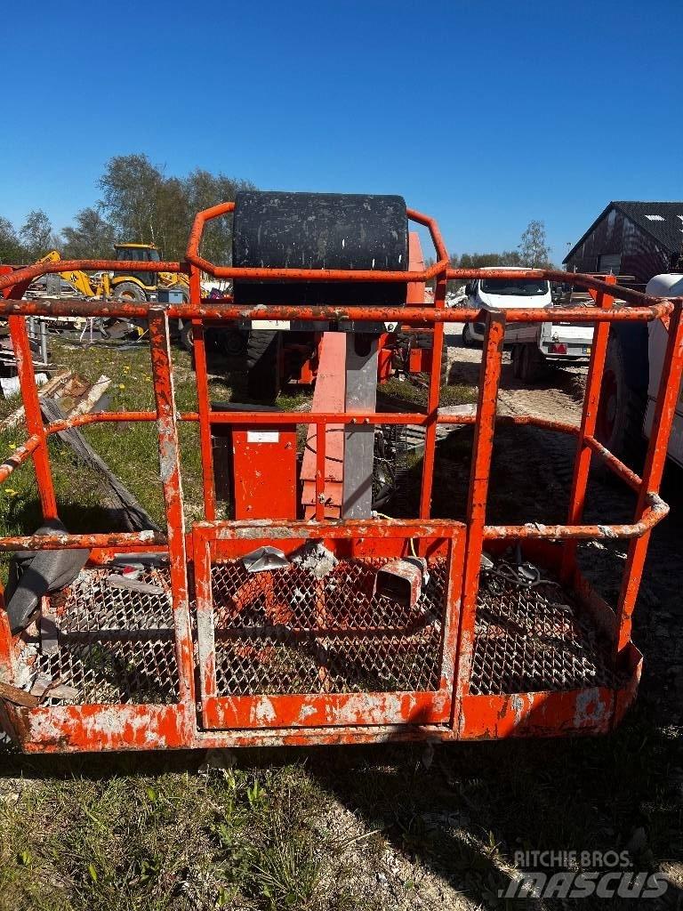 Terex TB 85 Kĺbové plošiny