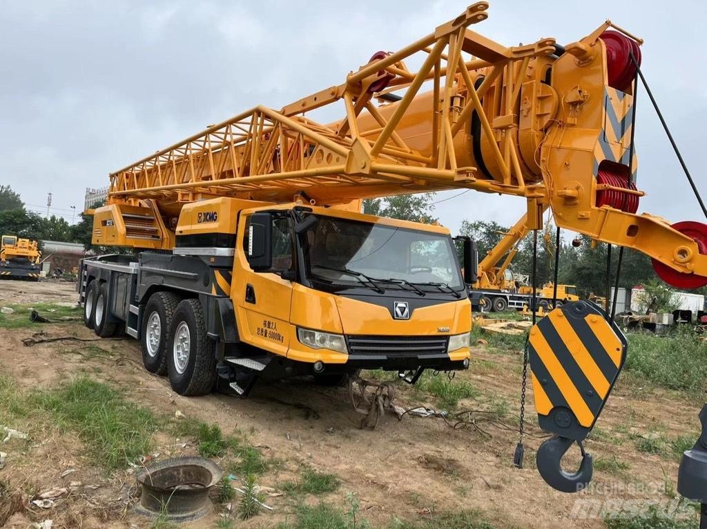 XCMG XCT80 Univerzálne terénne žeriavy