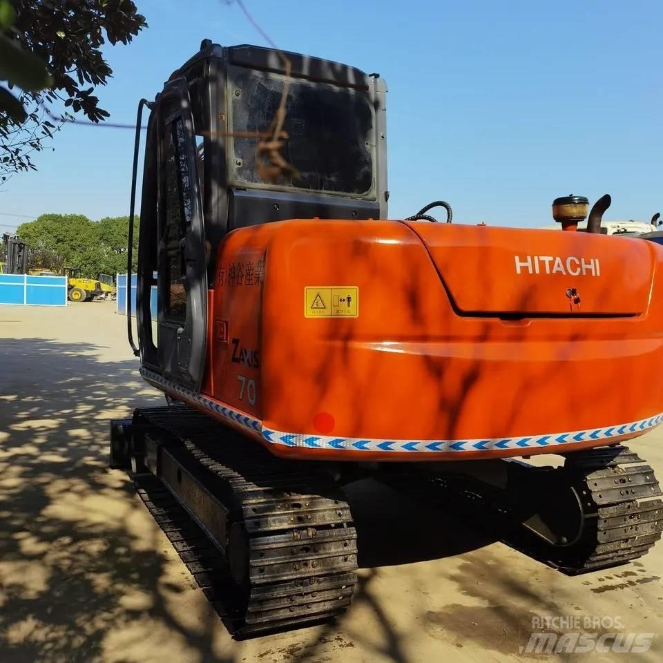 Hitachi ZX70 Pásové rýpadlá