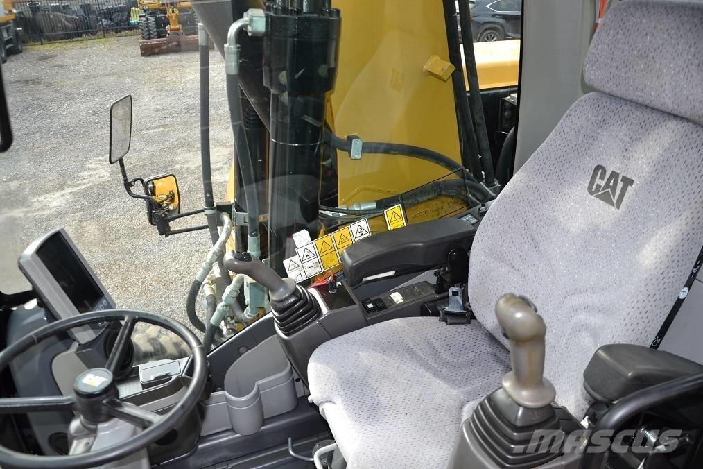 CAT M 315 D Kolesové rýpadlá
