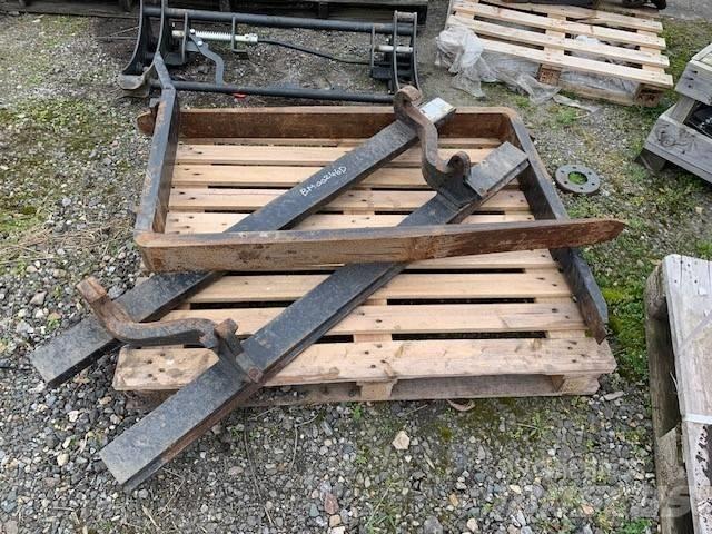 Ålö PALLET TINES Ďalšie nakladače, rýpadlá a príslušenstvo