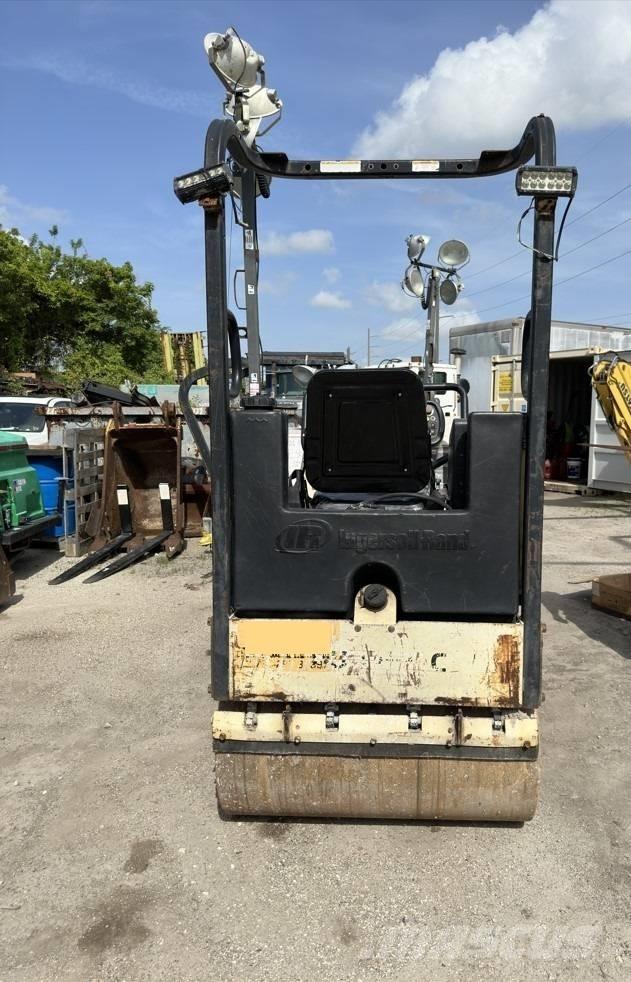 Ingersoll Rand DD 16 Pôdne kompaktory