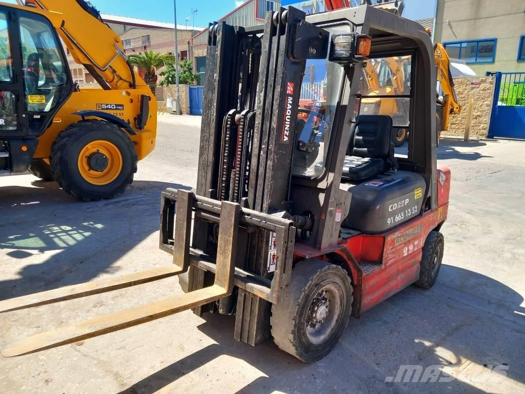 Manitou CD 25 P Dieselové vozíky
