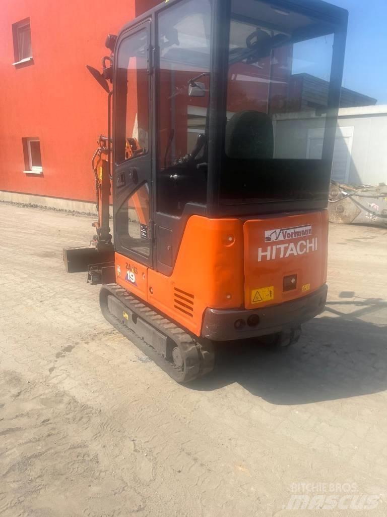 Hitachi ZX 19 Mini rýpadlá < 7t