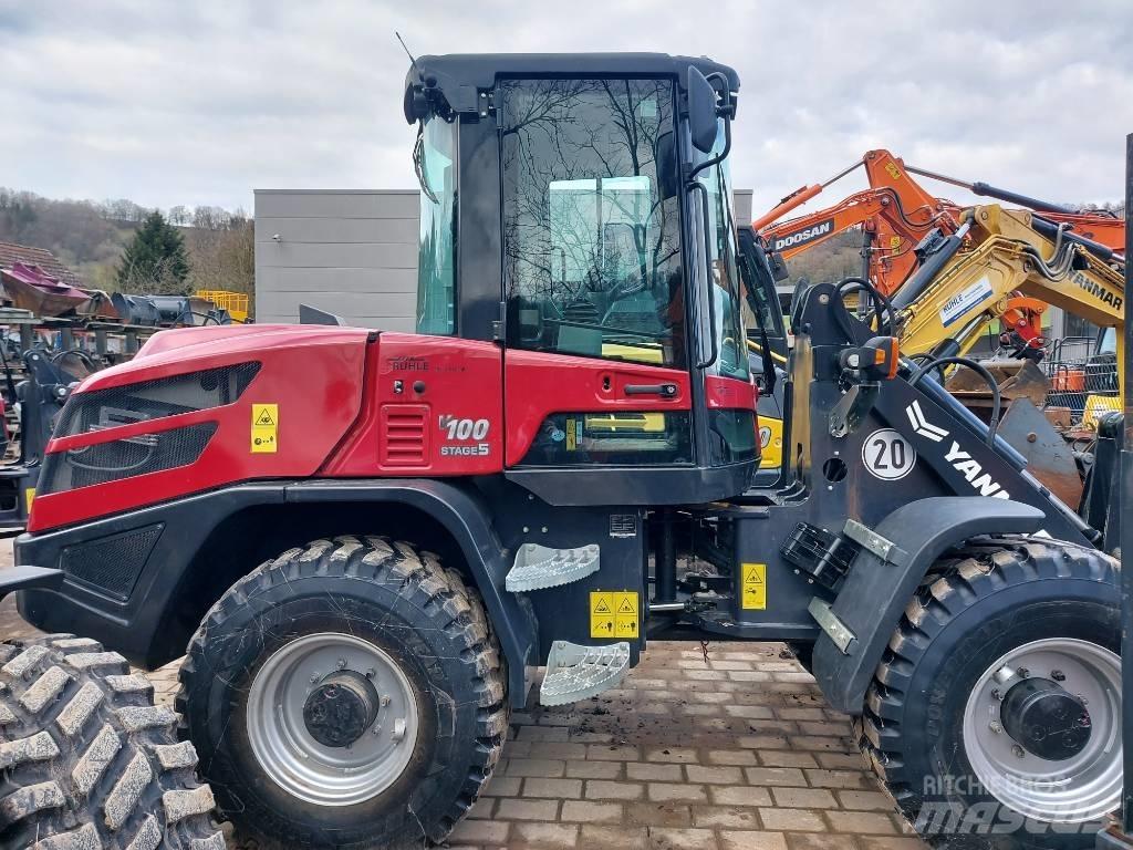 Yanmar V 100 Kolesové nakladače