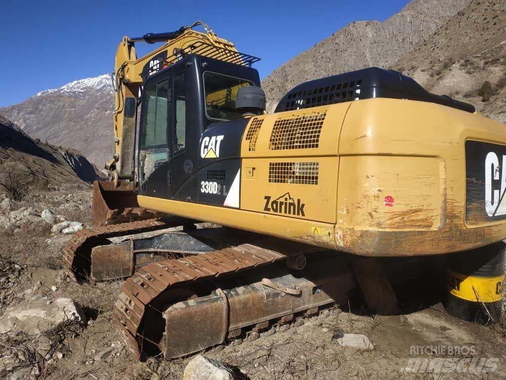 CAT 330D2 L Pásové rýpadlá