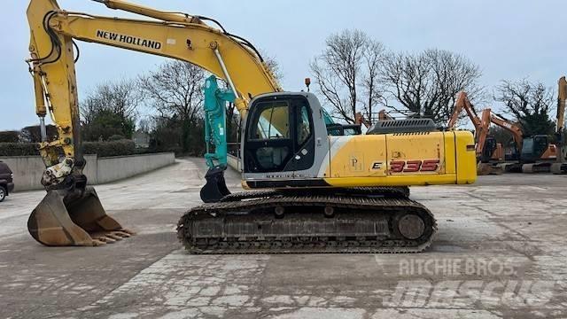 New Holland E335 Pásové rýpadlá