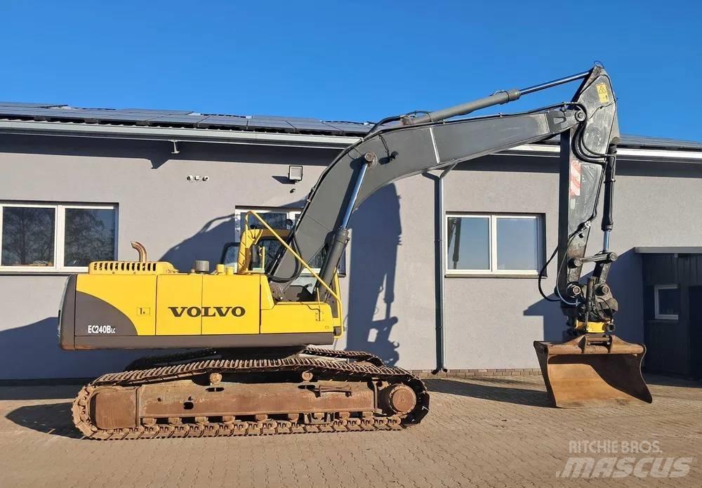 Volvo EC 240 B LC Pásové rýpadlá