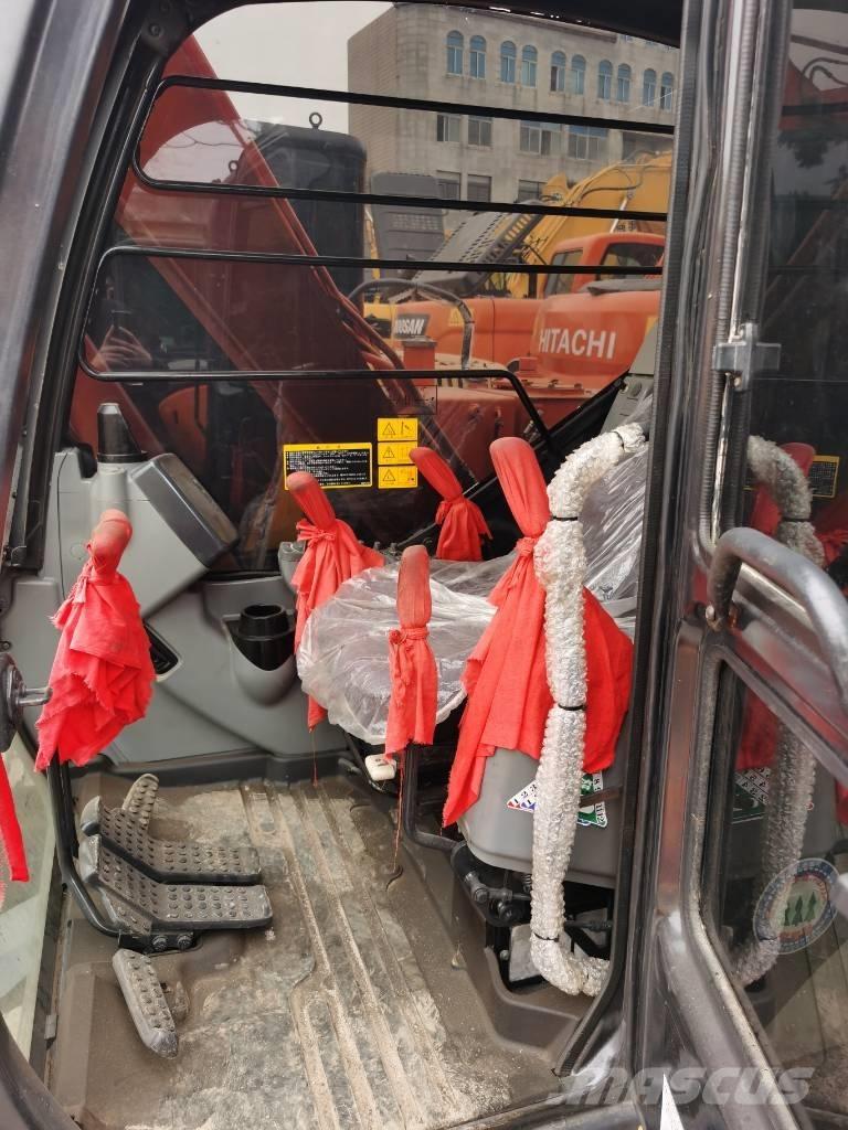 Hitachi ZX 70 Midi rýpadlá 7 t - 12 t