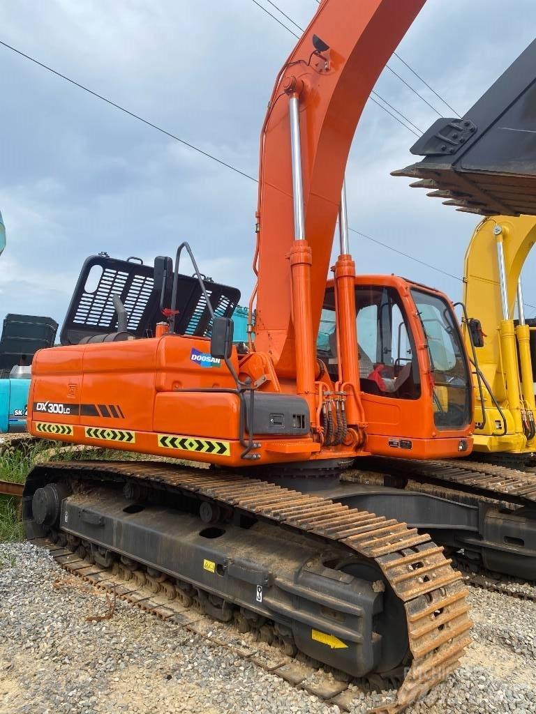 Doosan DX 300 LC Pásové rýpadlá