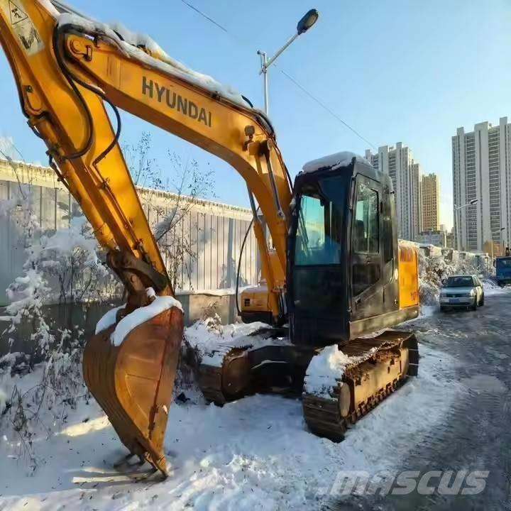 Hyundai 110 VS Pásové rýpadlá