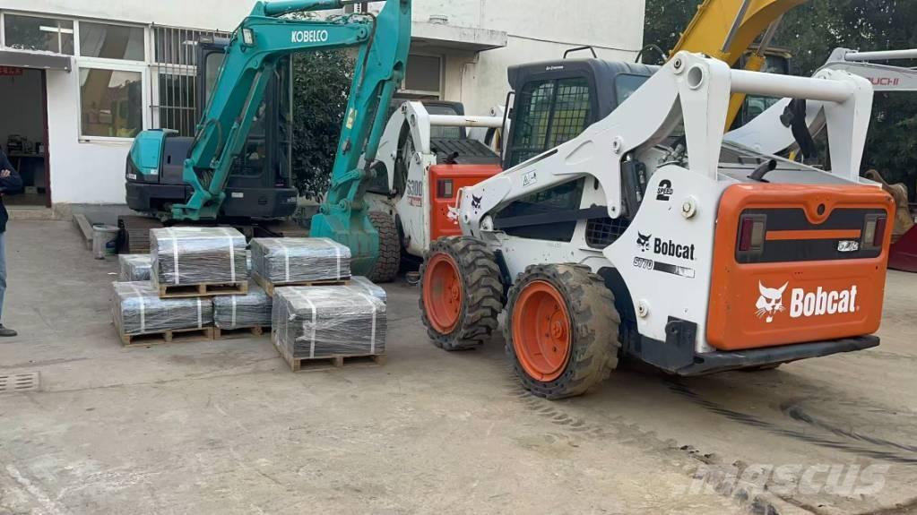 Bobcat S 770 Šmykom riadené nakladače