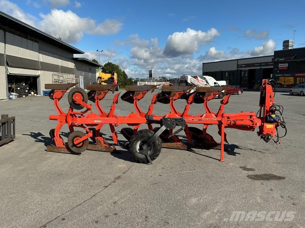 Kuhn Vari-Master 123 Dvojstranné pluhy